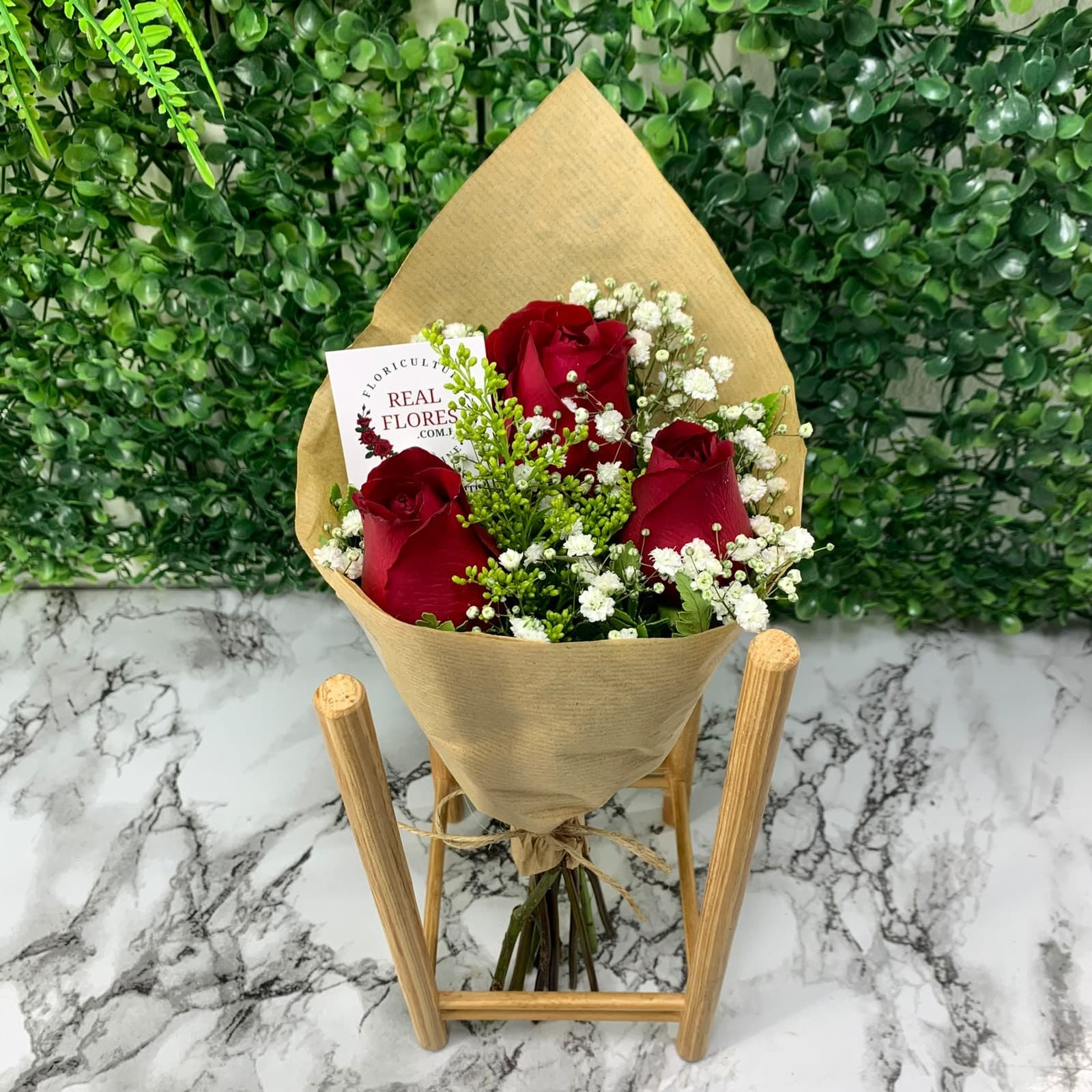 Mini 3 Rosas Vermelhas com Mosquito Kraft