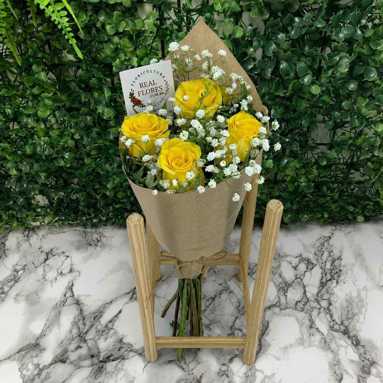 Mini 4 Rosas Amarelas com Mosquito Kraft