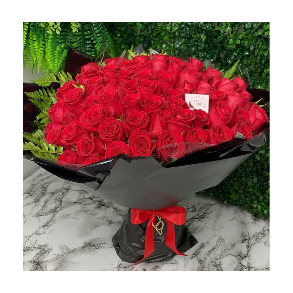 Gigante 65 Rosas Vermelhas