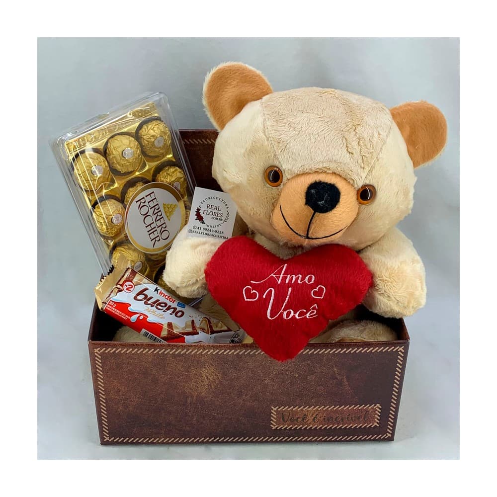 Box Pelúcia Bege, Ferrero e Kinder