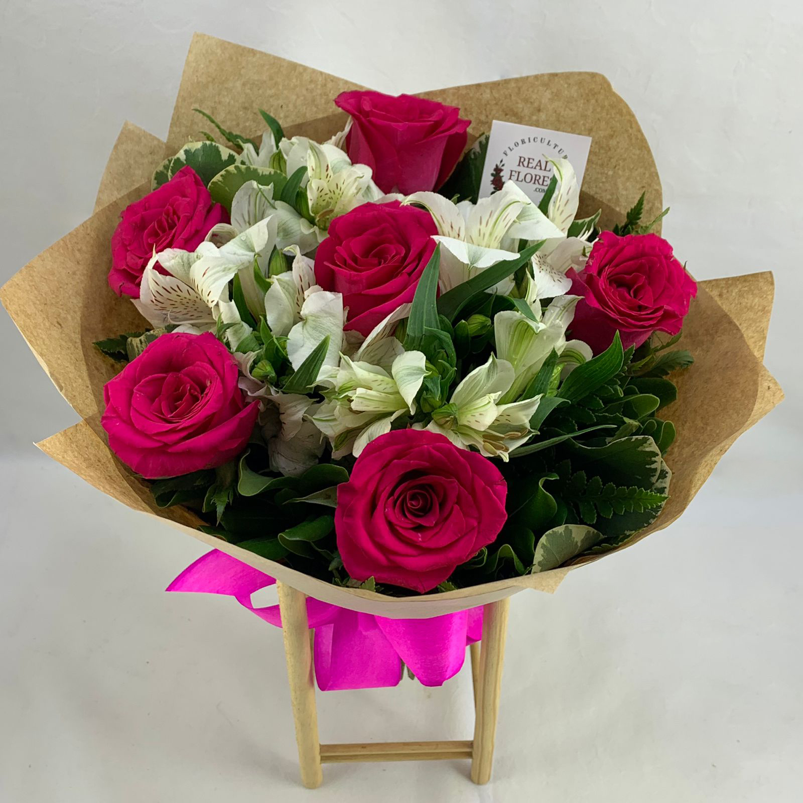 Rosas Pink e Alstroemérias