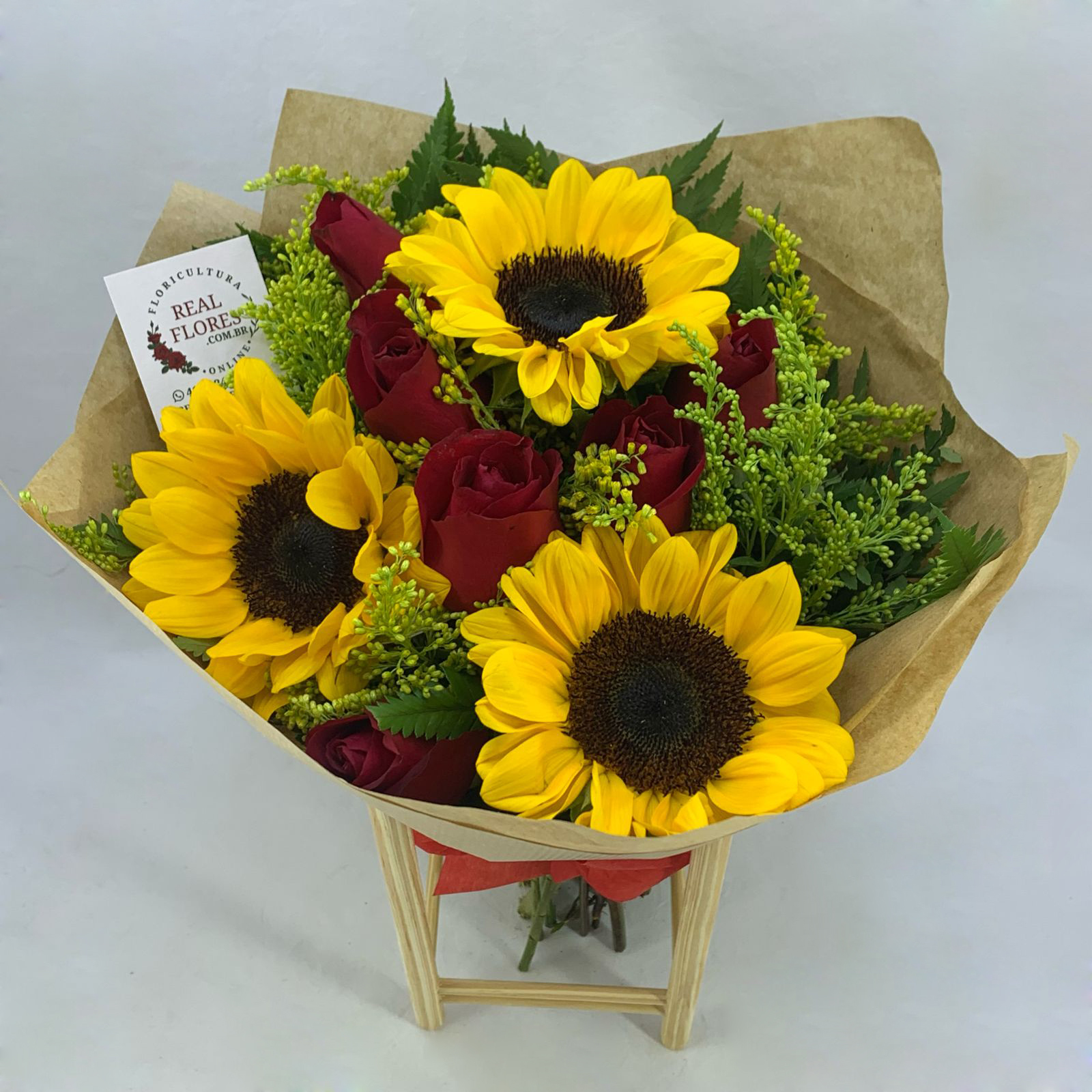 Girassóis e Rosas